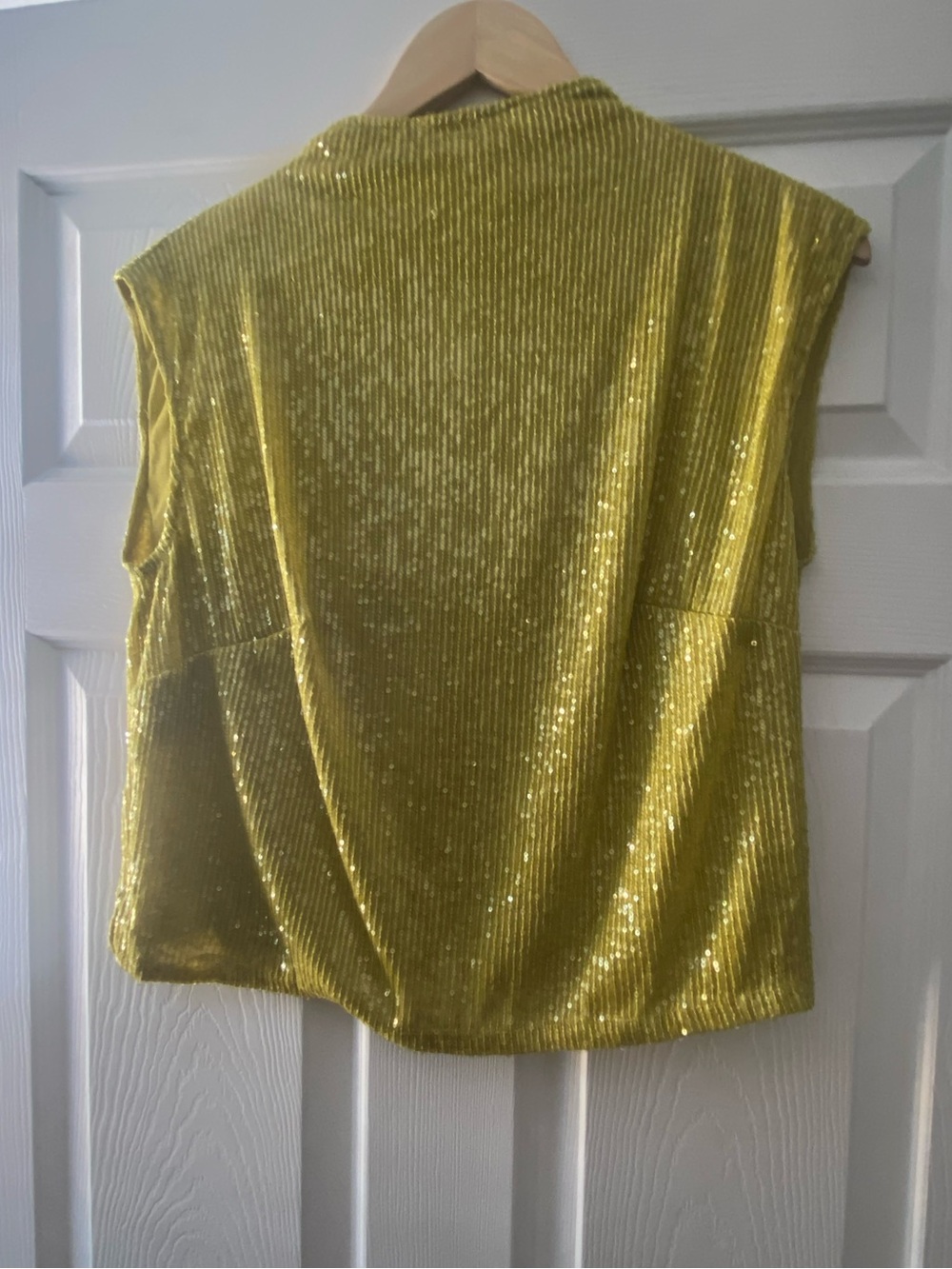 Anthropologie Sequin Glitter Sparkle Mock Neck Chartreuse Shell Tank